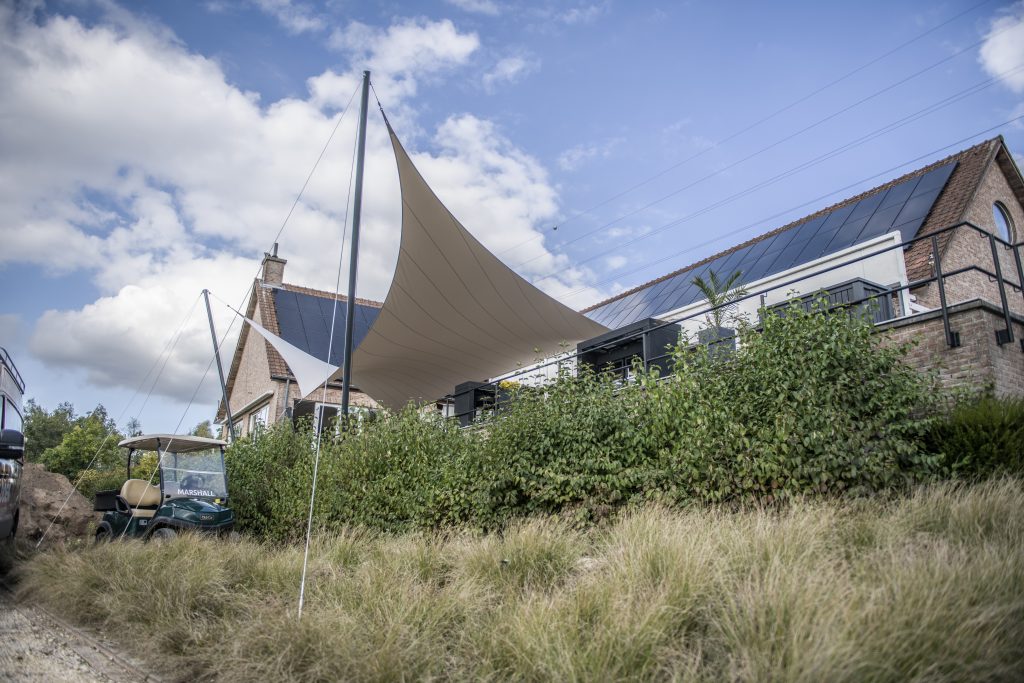 Waterdichte zeildoek overkapping Golfbaan - Manta Roofs Golfbaan_overkapping_doek_waterdicht