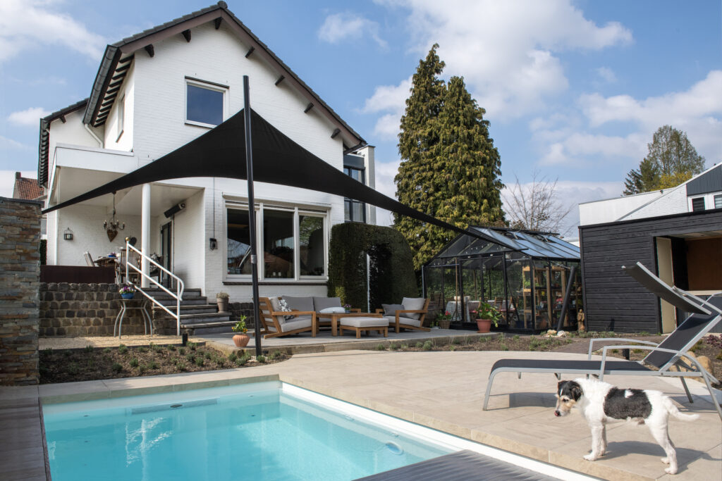 Terrasoverkapping-op-maat-van-zeildoek - Manta Roofs Terrasoverkapping-op-maat-van-textiel