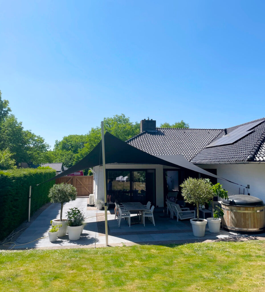 Stormbestendige-overkapping-vergunningsvrij-plaatsen - Manta Roofs Stormbestendige-overkapping-vergunningsvrij-plaatsen