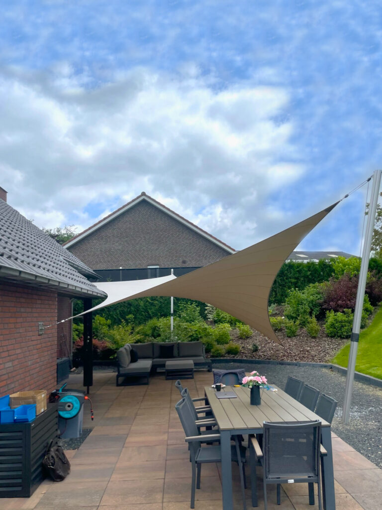 schaduwdoek-op-maat-manta-roofs - Manta Roofs schaduwdoek-op-maat-manta-roofs