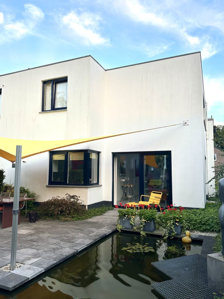 Maatwerk-zonnedoek-stormvast-lichtdoorlatend-waterdicht - Manta Roofs Maatwerk-zonnedoek-stormvast-lichtdoorlatend-waterdicht