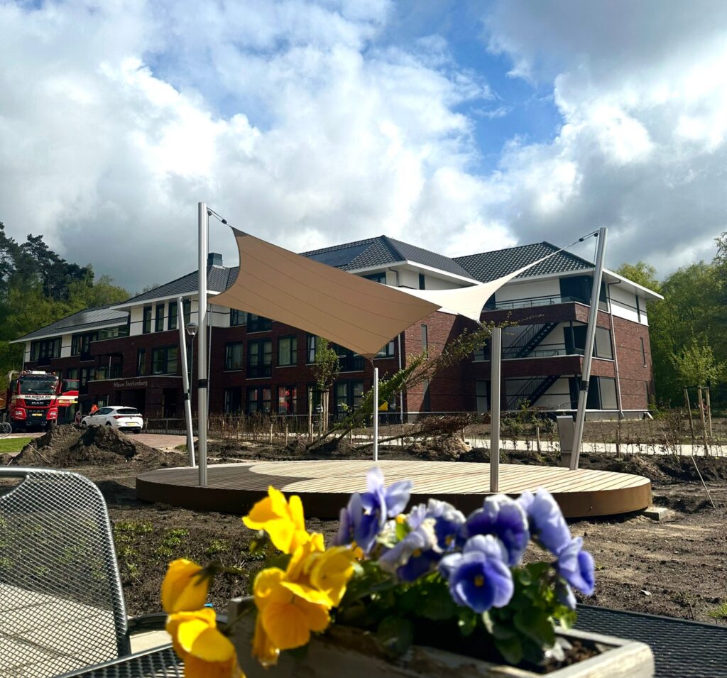 Luxe-podium-overkapping-verwijderbaar - Manta Roofs Luxe-podium-overkapping-verwijderbaar