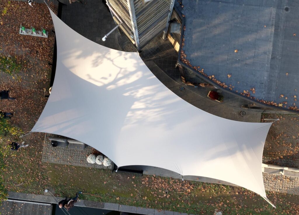 Manta Roofs in Visé bij La Capitainerie - Manta Roofs Manta-Roofs-in-Visé-bij-La-Capitainerie