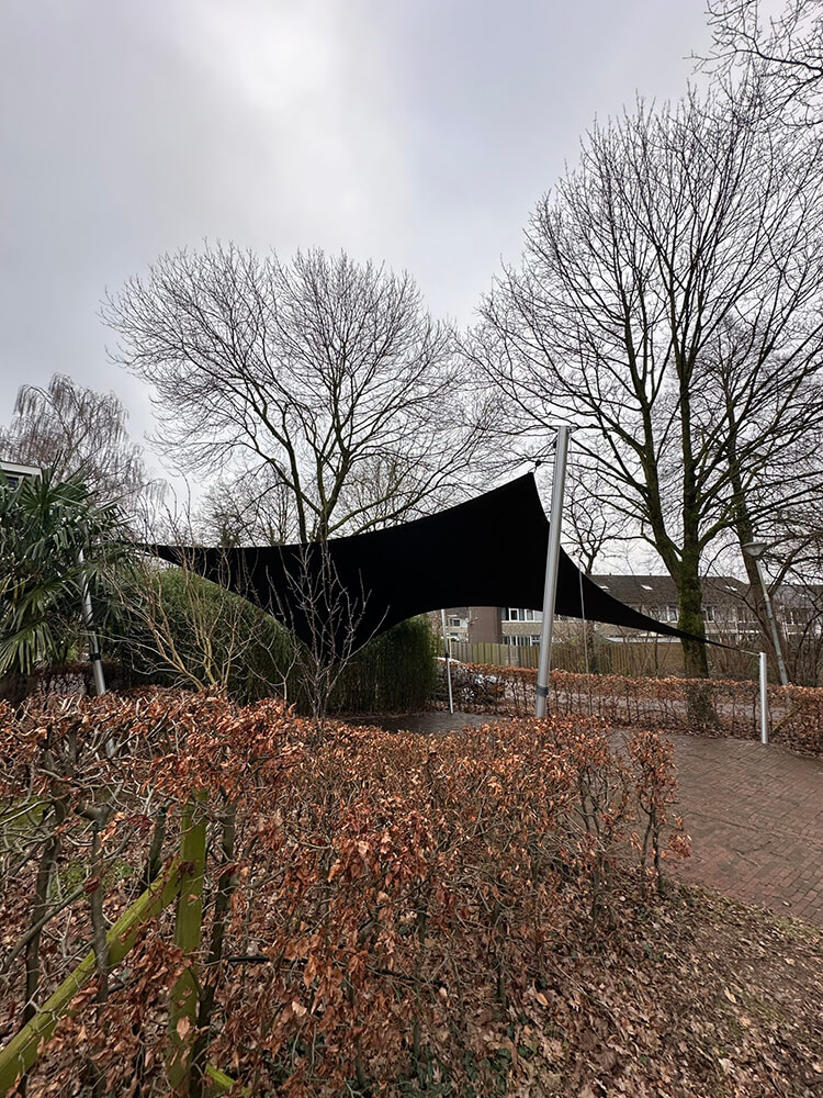 Carport-tarp-doetinhcem-op-maat-waterdicht-manta-roofs-stormvast-groen-overkapping-10 - Manta Roofs