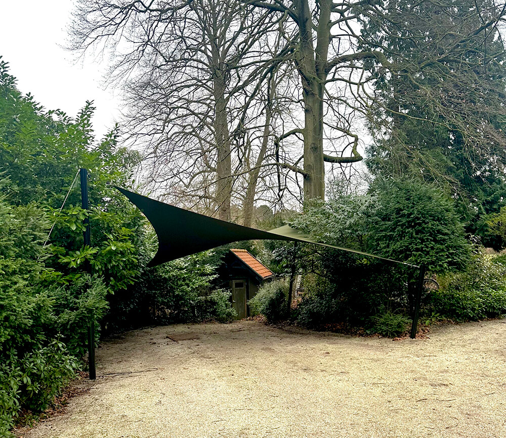 carport-manta-roofs-bloemensdaal-Auto-beschermen-doek-bos-noord-holland-bosrijk-vergunningsvrij-16 - Manta Roofs