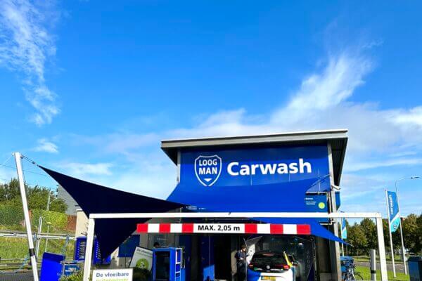 Lelystad-overkapping-Carport-van-Zeil-Loogman-Carwash-Carpoort-doek-zeil-op-maat-manta-roofs-26 - Manta Roofs