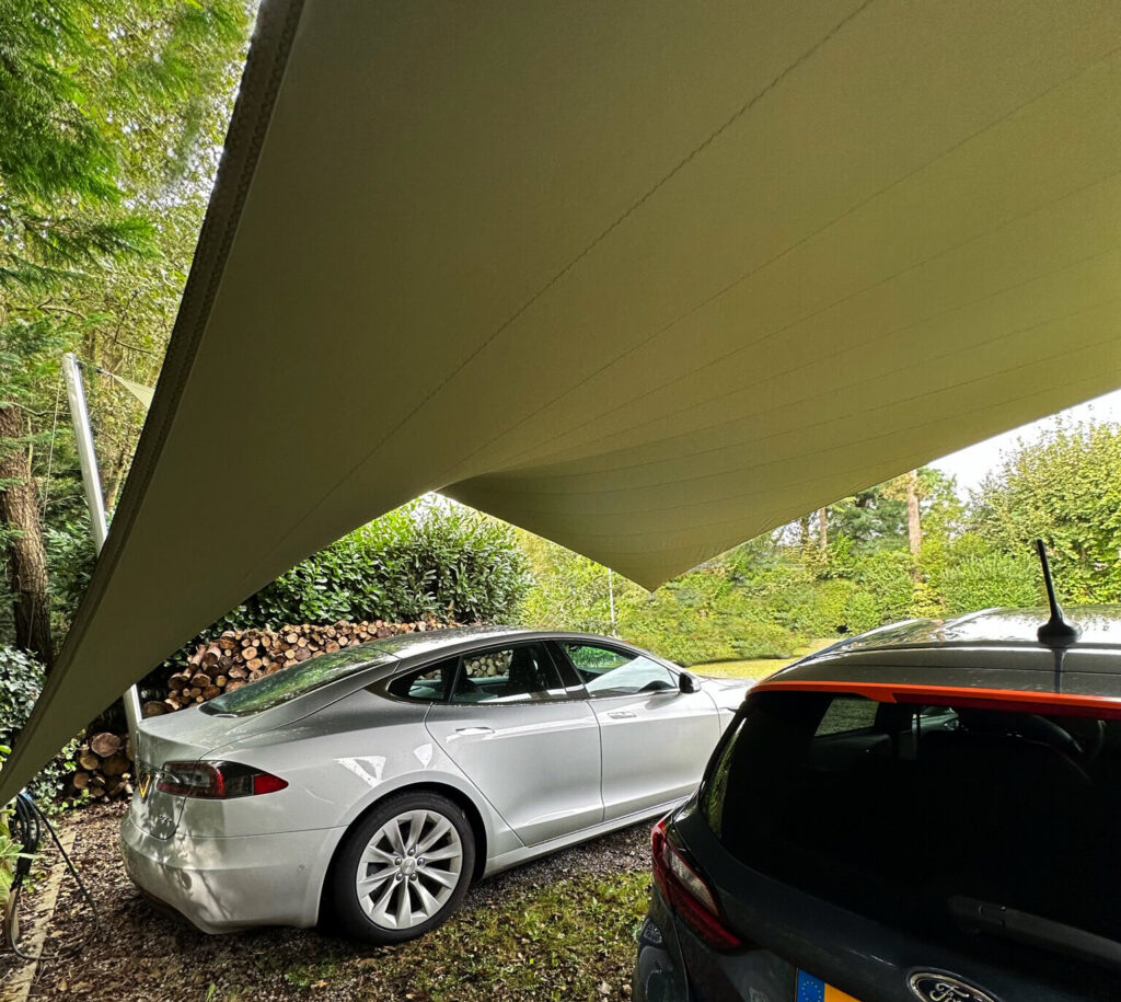 manta-roofs-utrecht-Auto-beschermen-carport-vergunningsvrij-verwijderbaar-stormvast-op-maat-014 - Manta Roofs