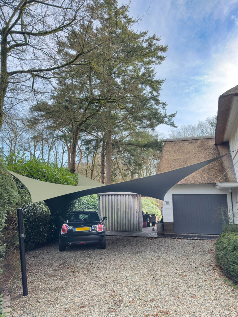 manta-roofs-utrecht-gooi-schaduwdoek-Carport-doek-zonder-vergunning-in-het-bos-waterdicht-02 - Manta Roofs