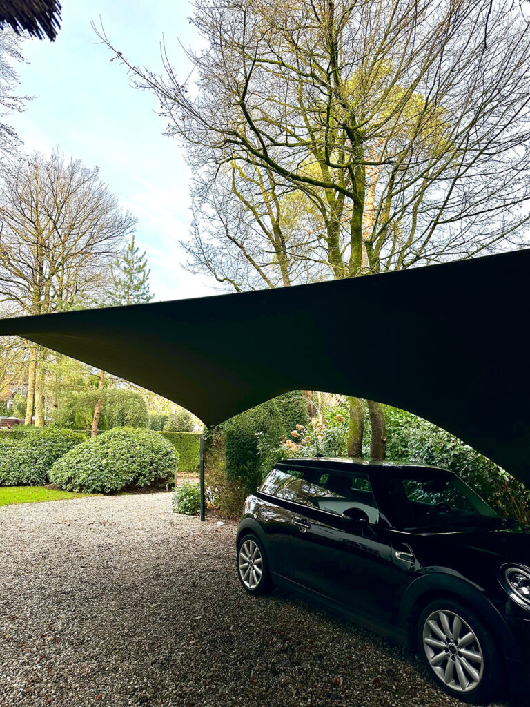 manta-roofs-utrecht-gooi-schaduwdoek-Carport-doek-zonder-vergunning-in-het-bos-waterdicht-17 - Manta Roofs