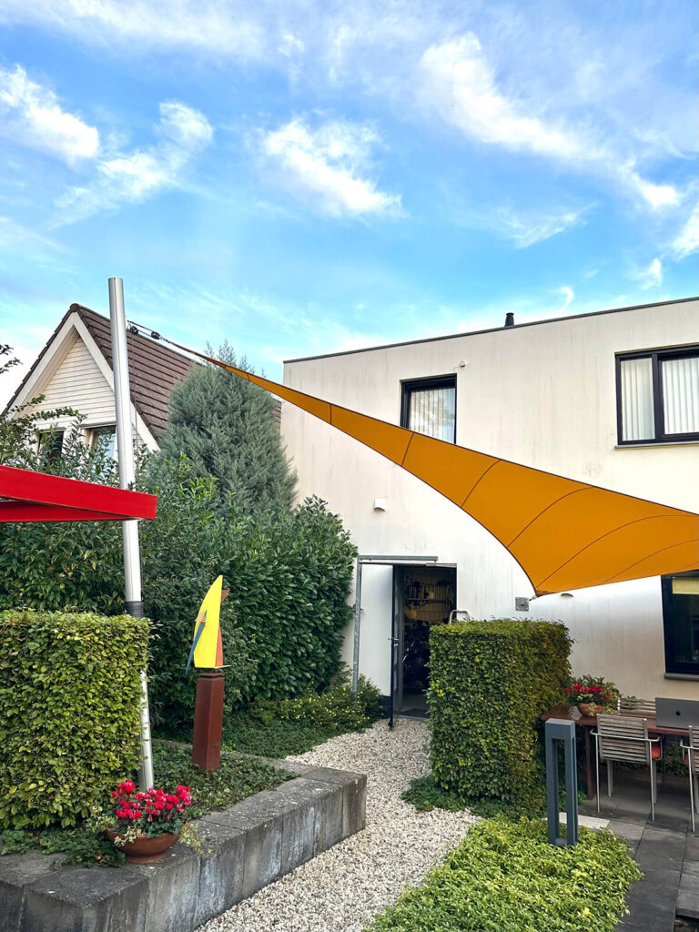 valkenburg-manta-roofs-Design-overkapping-op-maat-zonnedoek-limburg-stormvast-lichtdoorlatend-verwijderbaar-004 - Manta Roofs